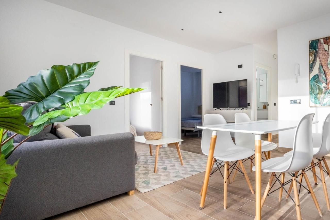 Nervion Suites 1 - Vacacional Sevilla ภายนอก รูปภาพ