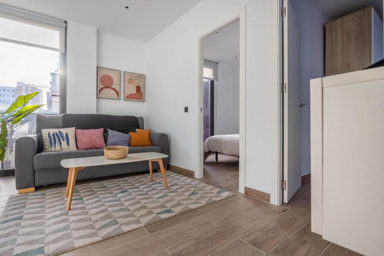 Nervion Suites 1 - Vacacional Sevilla ภายนอก รูปภาพ